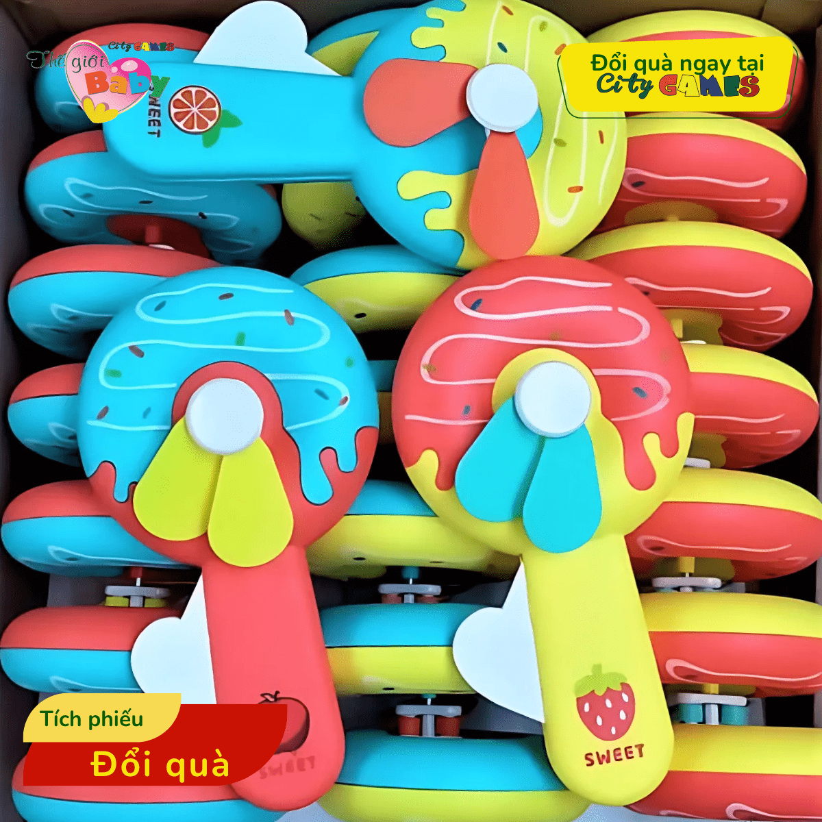 QUẠT CẦM TAY DONUT CITY GAMES